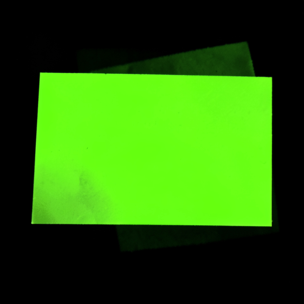 Two-tone black and lime green thumbnail of a community card spread